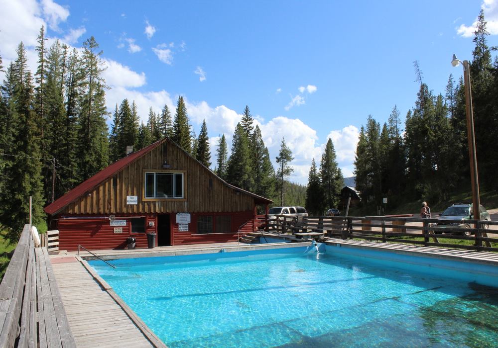 elkhorn hot springs montana