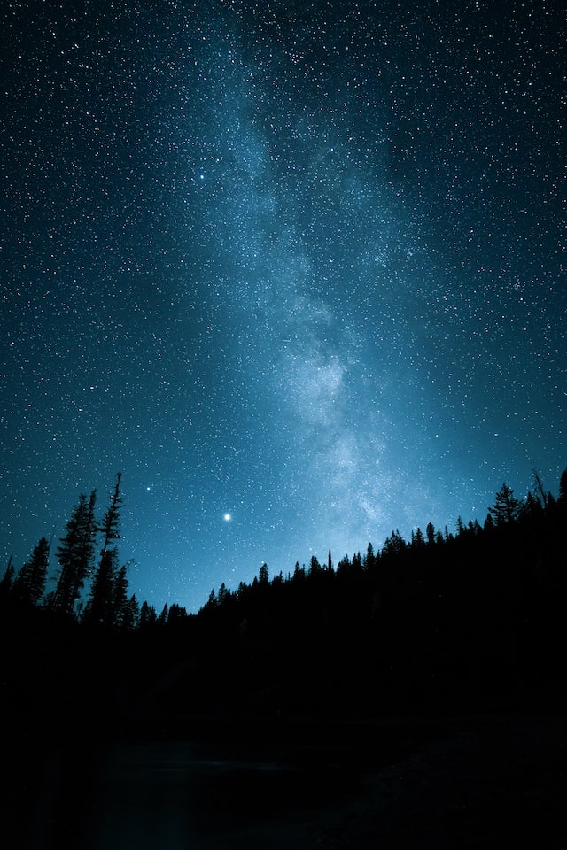 montana sky at night glacier national park