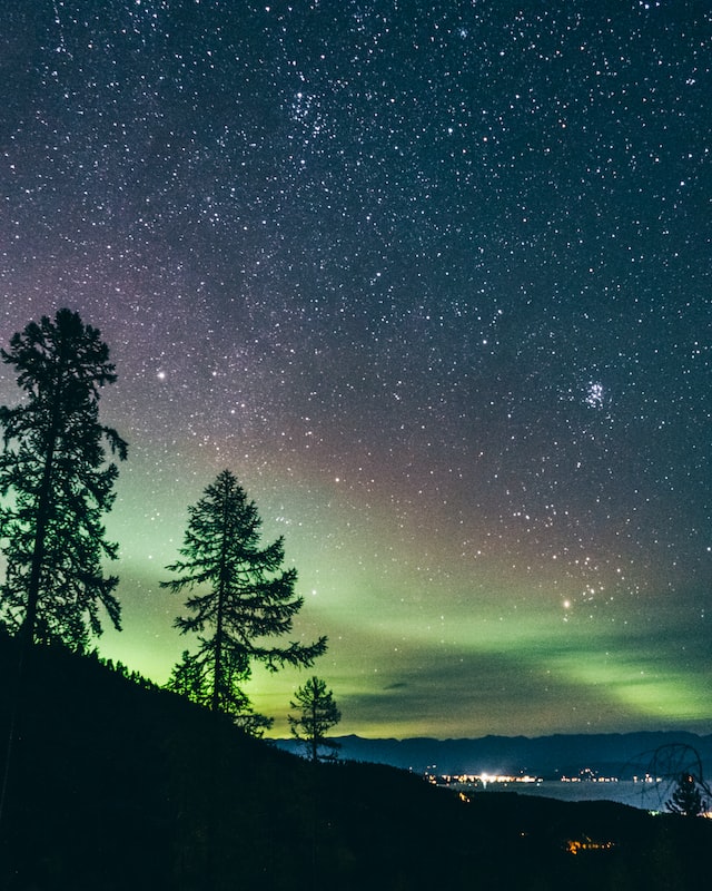 montana sky at night lakeside