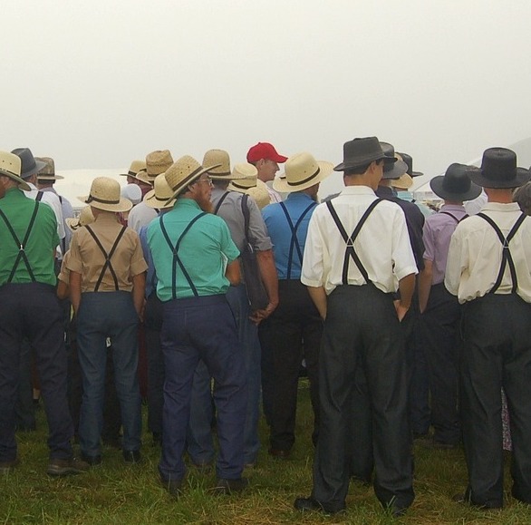 The Amish of Montana - Contrasting city life - Montana Beyond