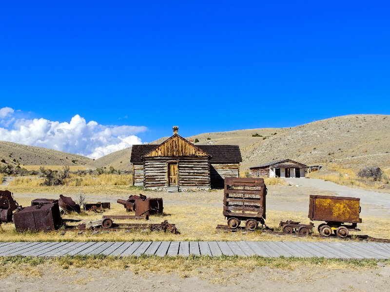 dillon montana history mining end