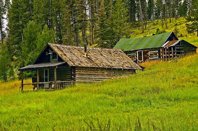 things to do in deer lodge montana garnet ghost town