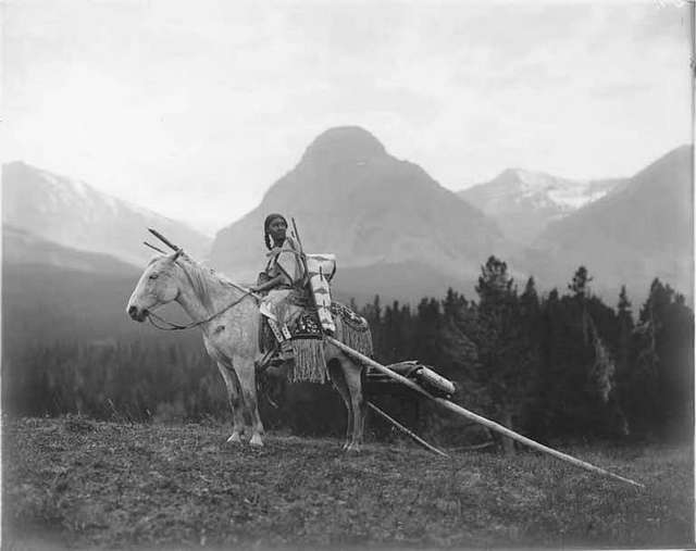 blackfeet tribe history horse travois